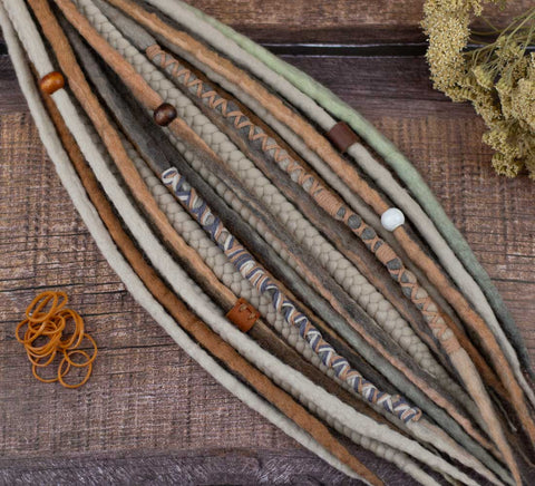 10 DE Earth Viking Wool Dreads