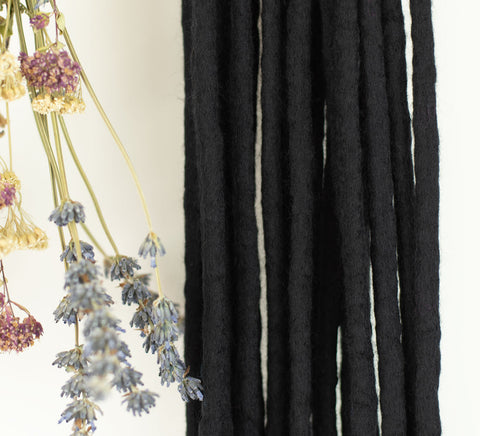 Black wool dreads (Set of 10 pcs)