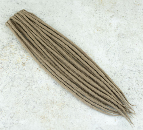 Blonde dreadlocks without decoration (Set of 10 pcs)