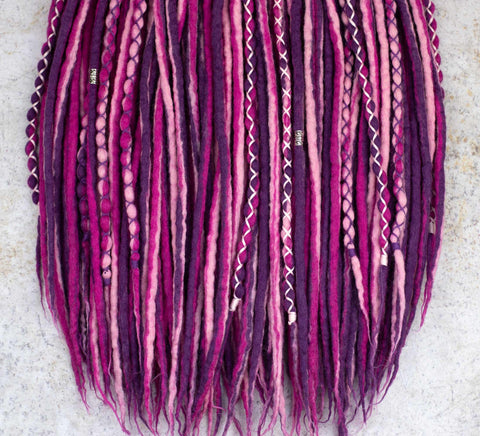 Hydrangea wool dreads